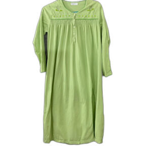 Keyocean Granny Nightgown women’s S Green smocked 1/4 button neck 100% Cotton